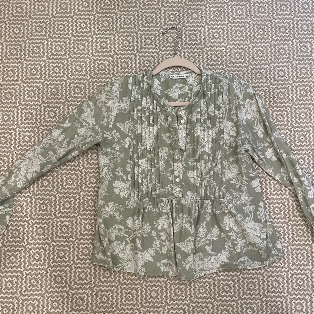 Roller Rabbit Blouse - Picture 2 of 5